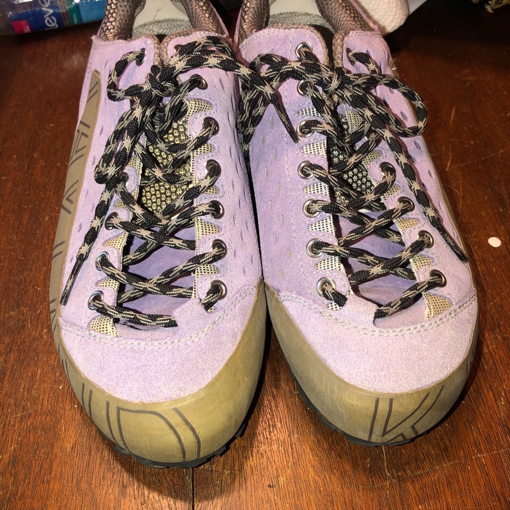 KAYLAND "COMET" PURPLE SUEDE LEATHER SNEAKERS - WOMENS SIZE 10US/7.5EU ~